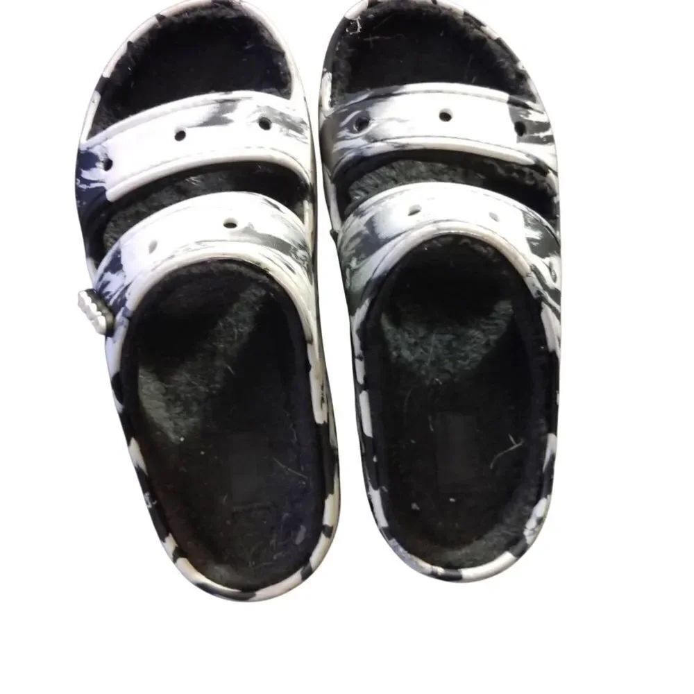 CROC Women Monochrome Clogs